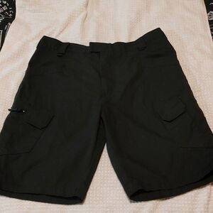 Black short